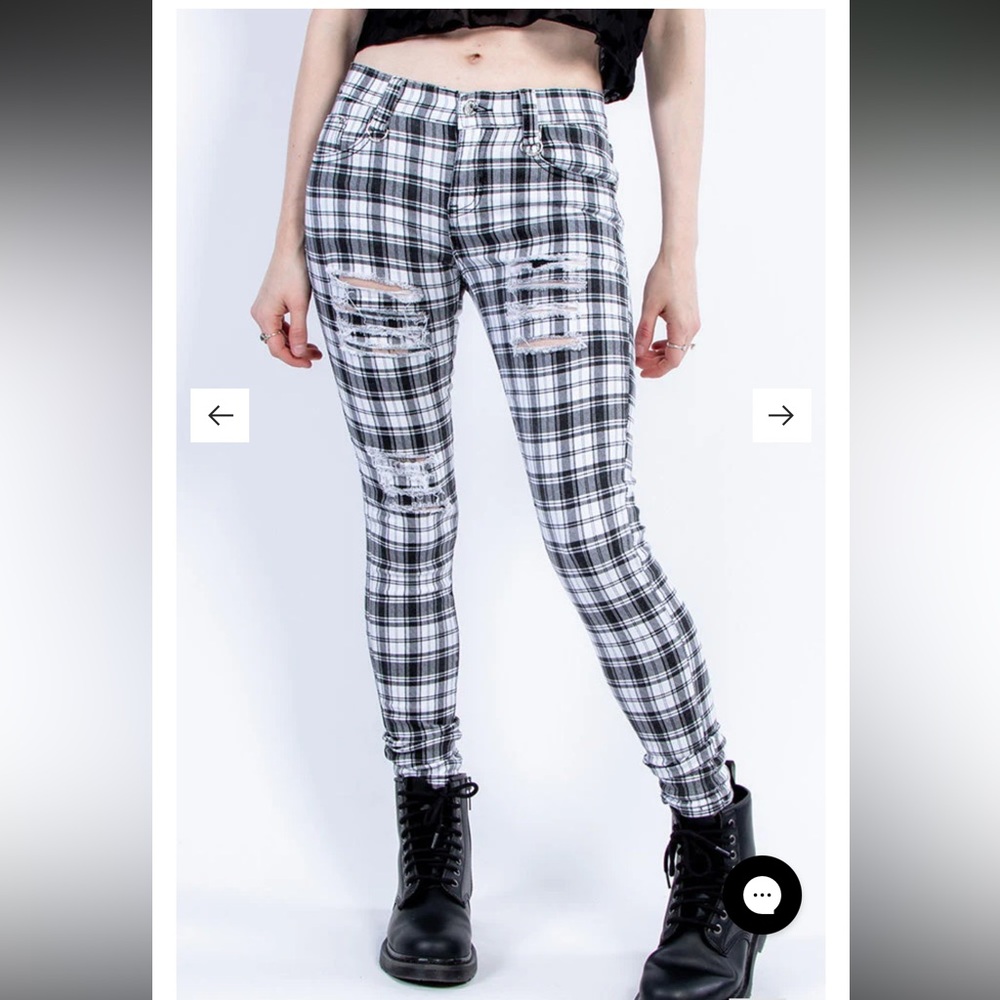 Banned apparel women’s plaid distressed pants